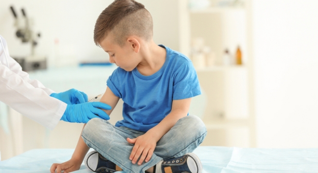 Needles and Vaccinations Online Training Course